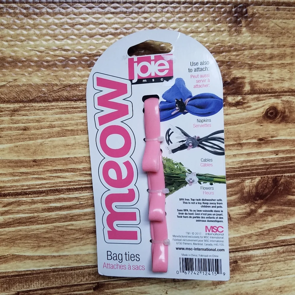 Joie Black Cat Measuring Cups and Bag Ties Set Kitchen Tools